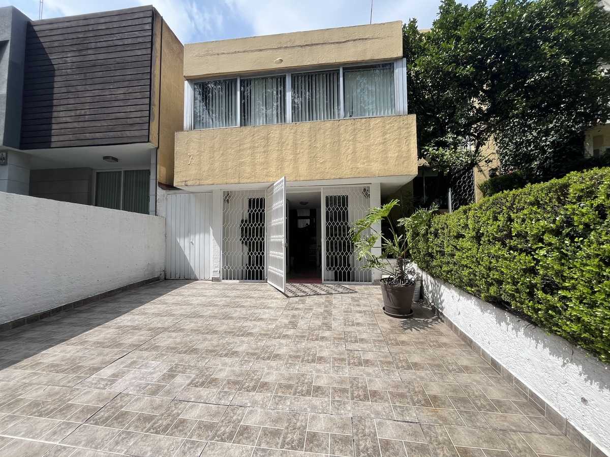 1 de 15: Fachada