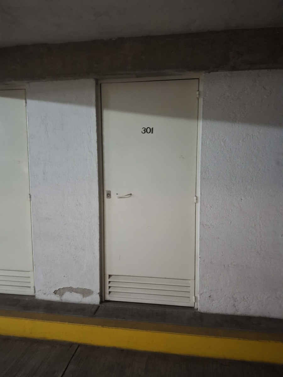 9 de 32