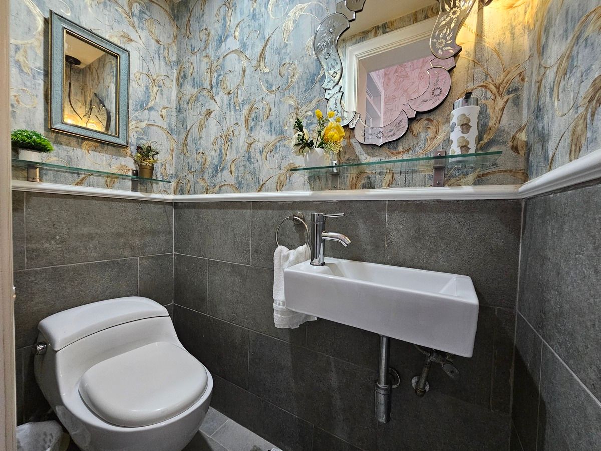 29 de 40: Baño de visitas