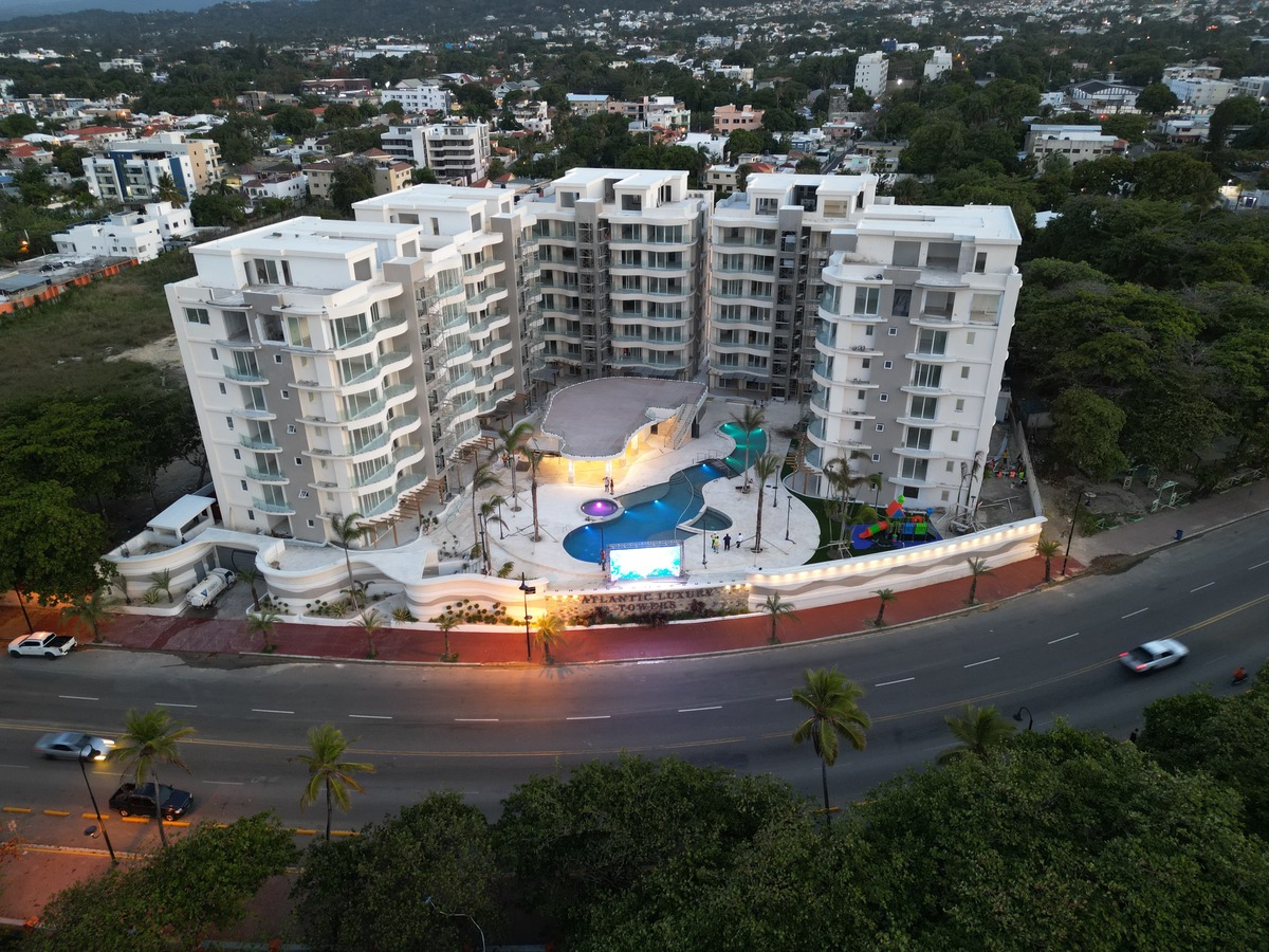 5 of 6: Evening View