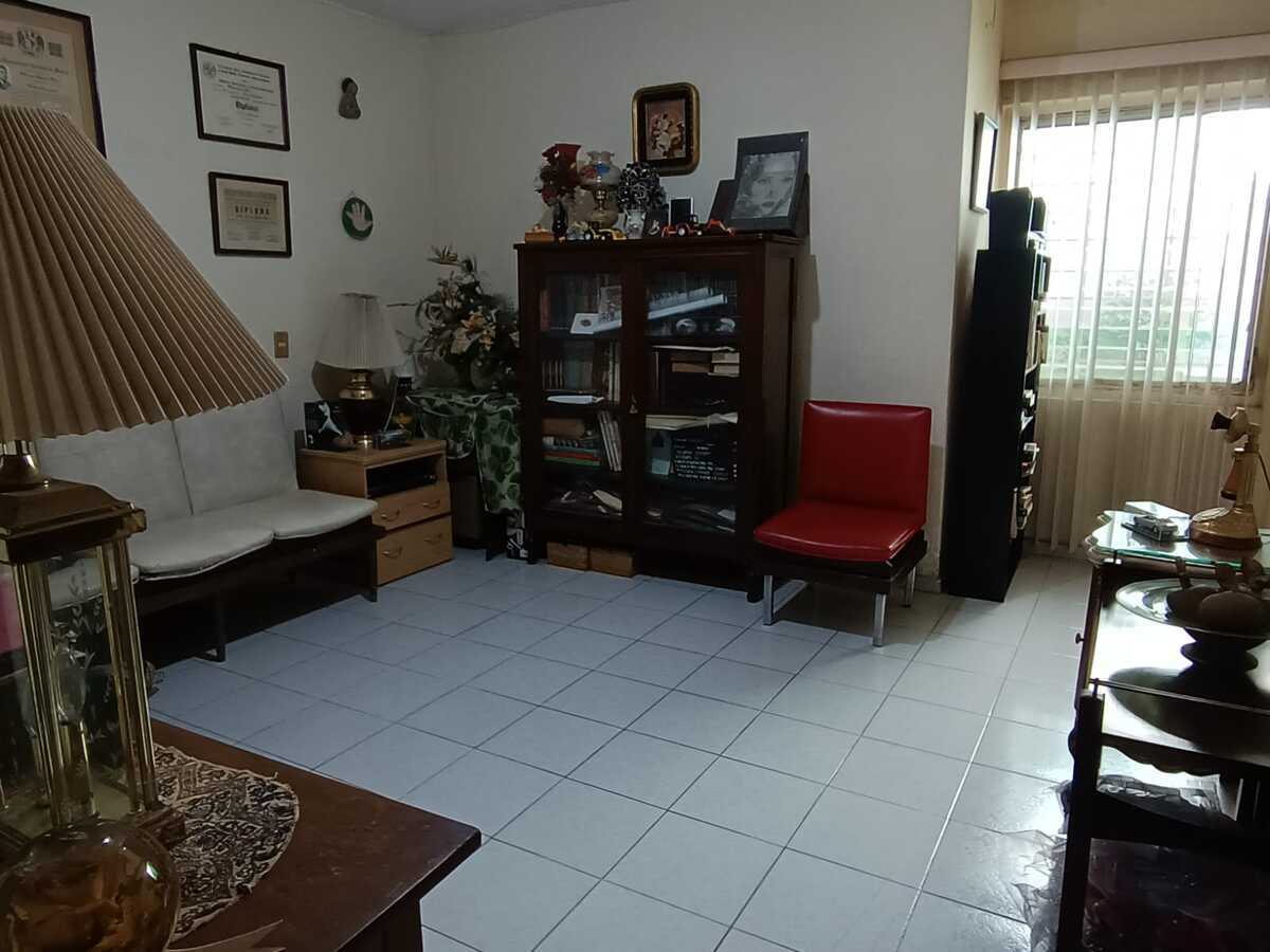 9 de 23