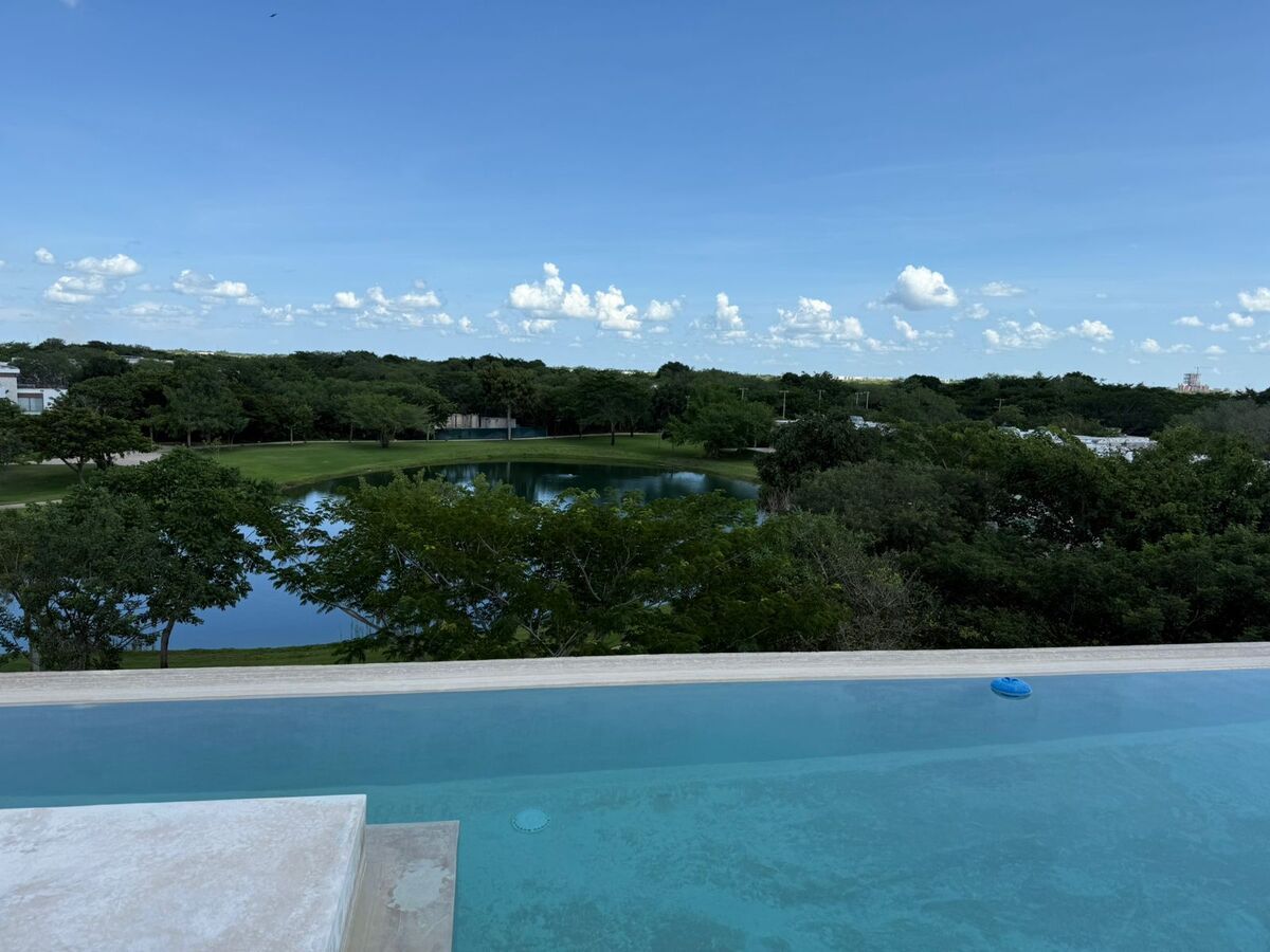 1 de 46: Penthouse en venta merida