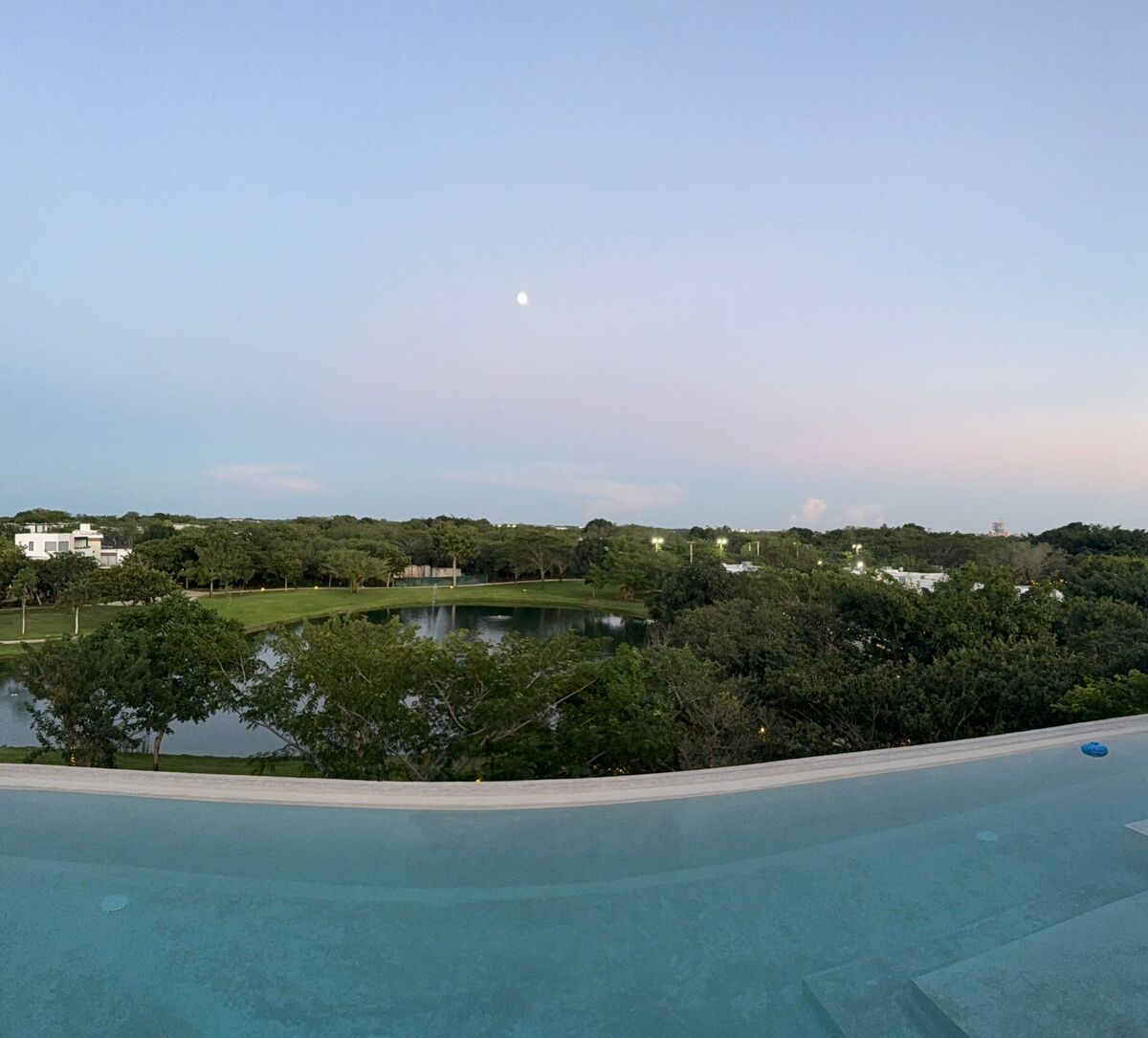 32 de 46: Penthouse en venta merida