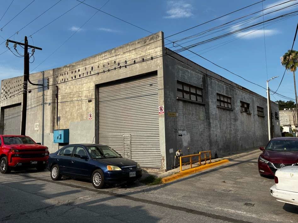 Terreno Comercial en Venta en la Colonia Treviño en Monterrey N.L.