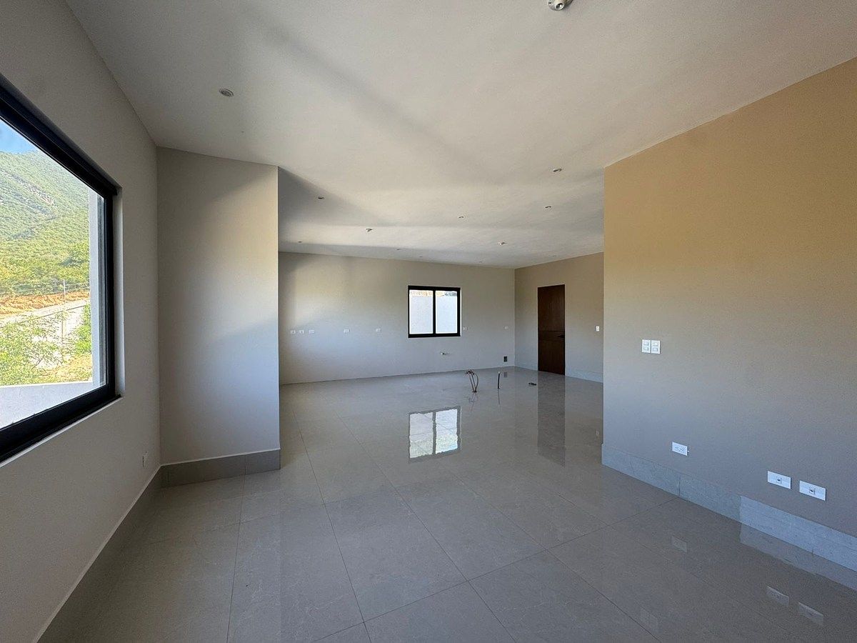 Casa en Castaños del Vergel, Monterrey, foto 3 de 14