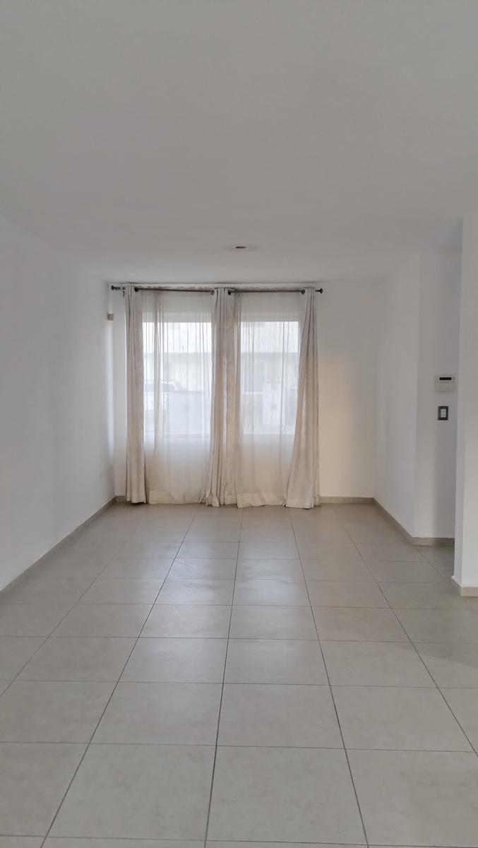 2 de 26: Sala