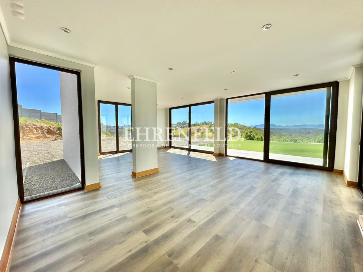 2 de 44: Living y comedor.