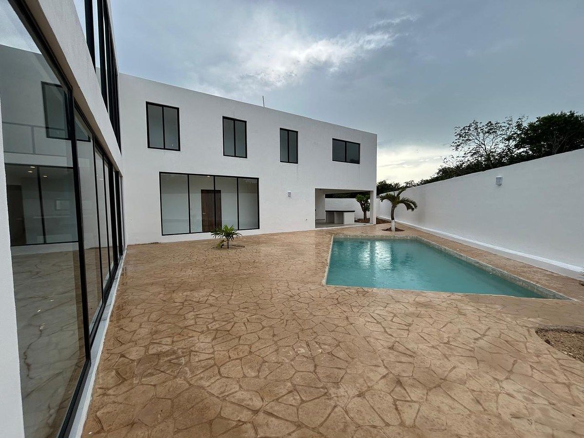 House in Gated Community in Komchen, Mérida, photo 9 of 18