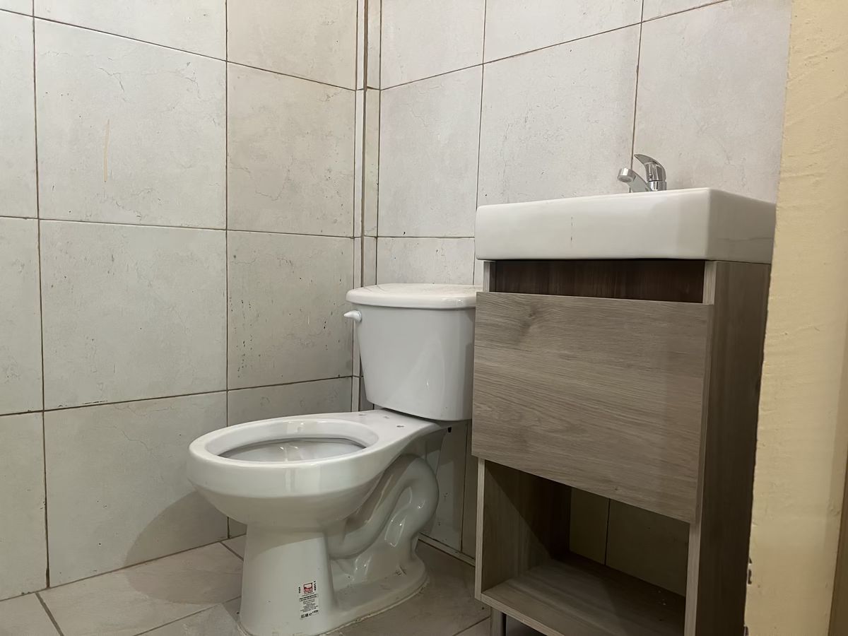 5 de 7: Medio Baño