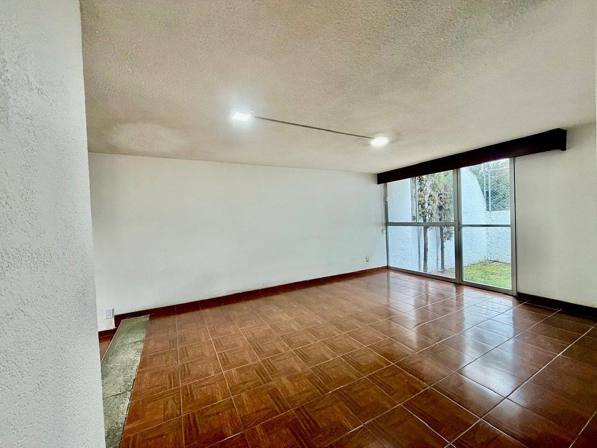 Casa en Santa Úrsula Xitla, Tlalpan, foto 2 de 25