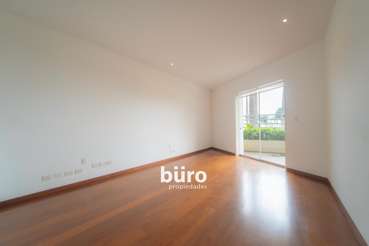 10 de 28: Dormitorio principal