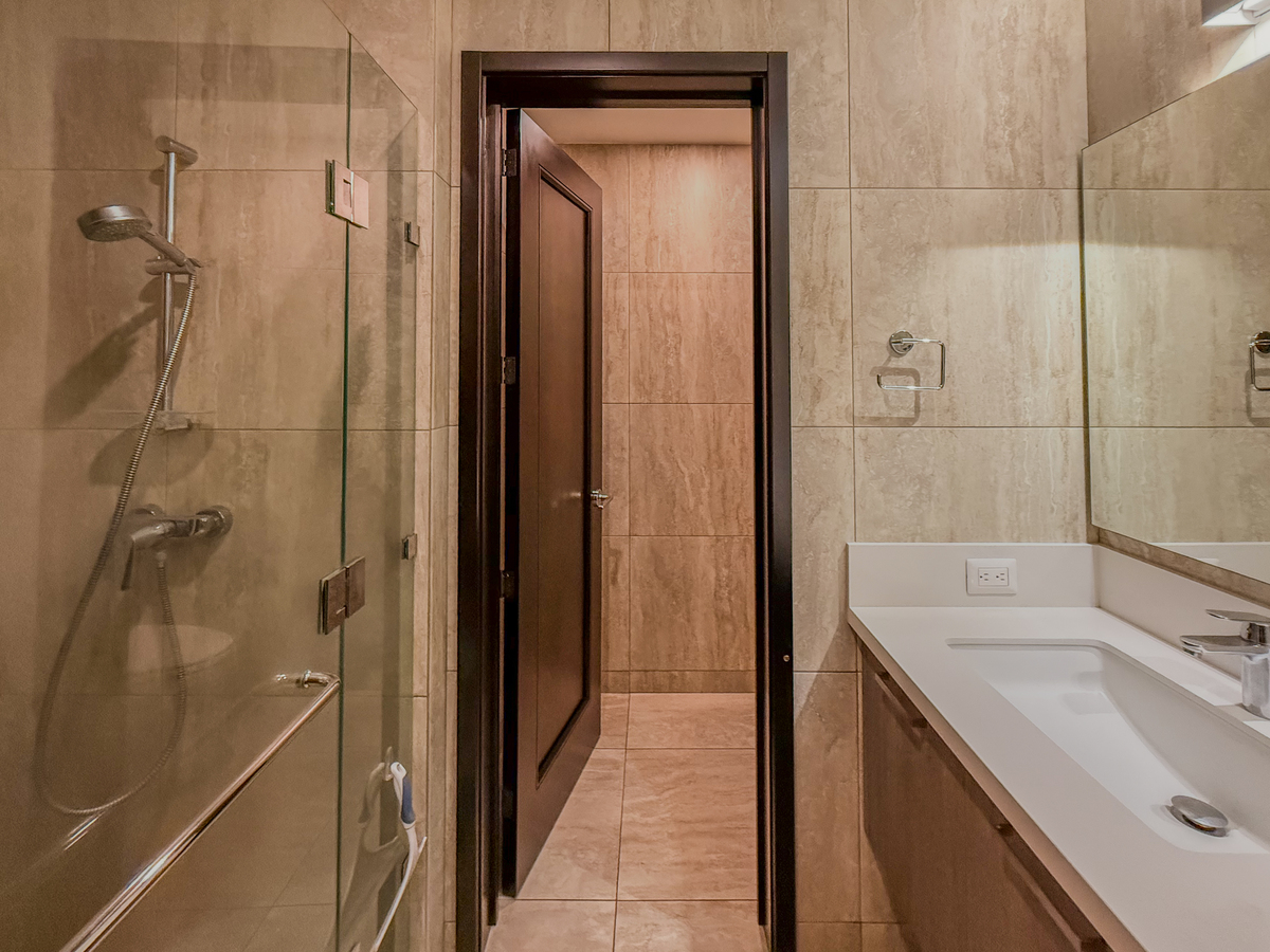 13 de 13: Baño principal