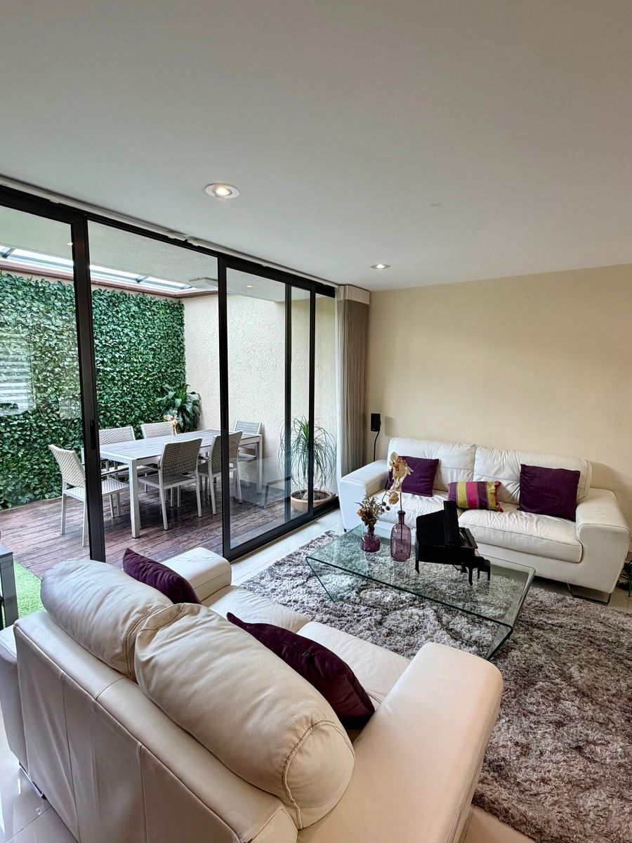 CASA EN VENTA EN LA COL. DEL VALLE - foto 1