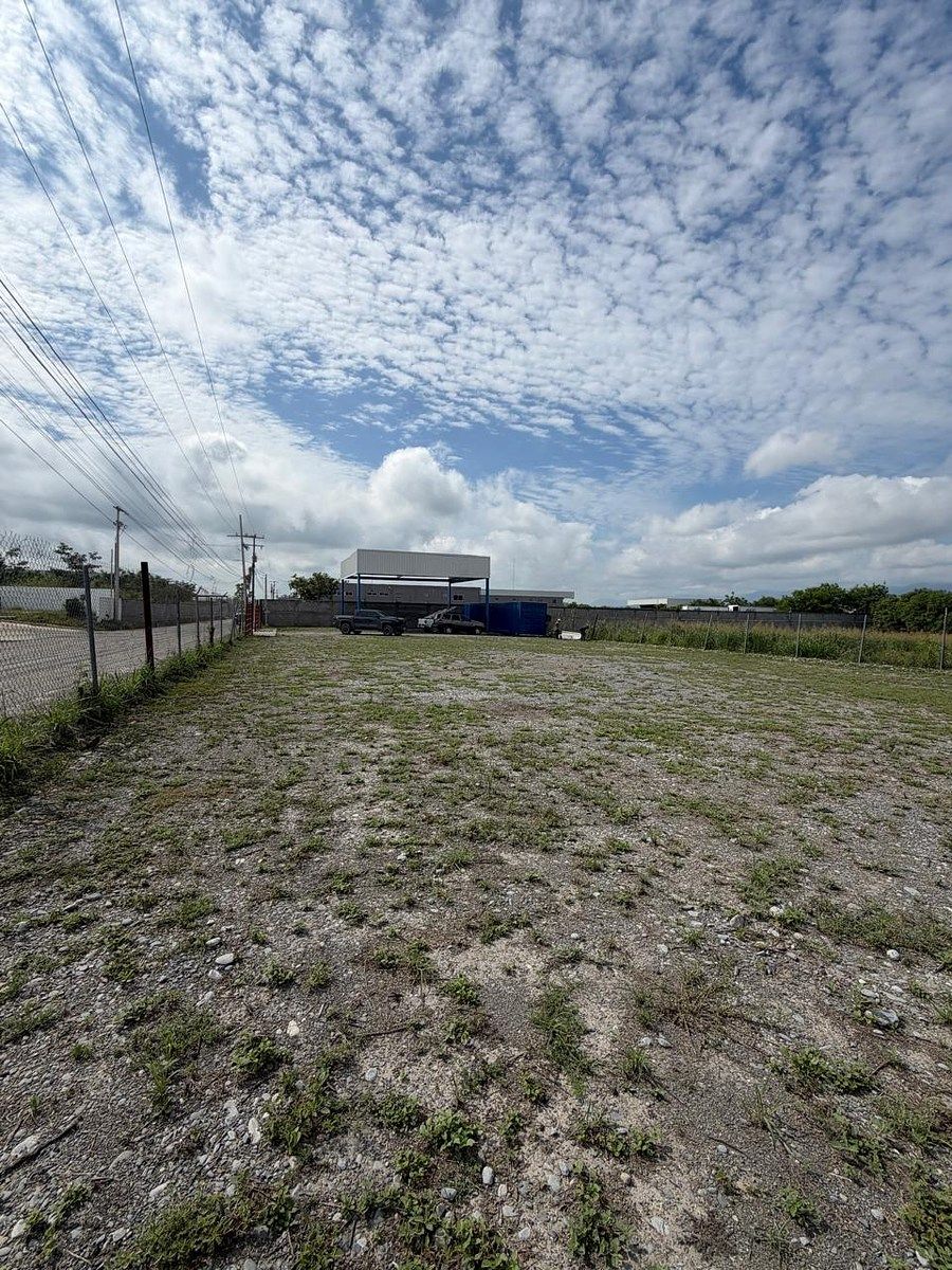 Lote em Ciudad Allende, Allende, foto 6 de 9