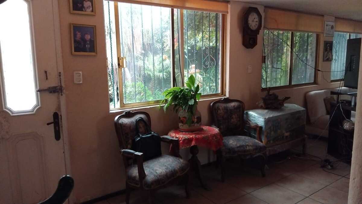4 de 17