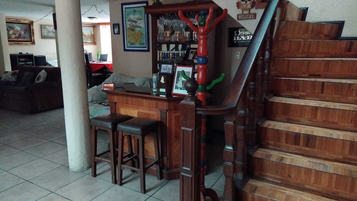 8 de 17