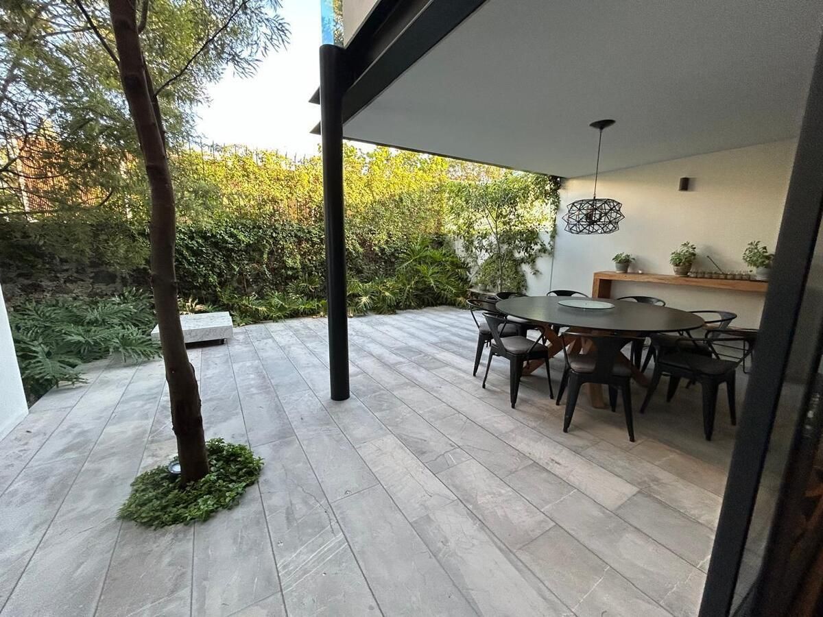 5 de 28: Hermosa Terraza para disfrutar ,techada