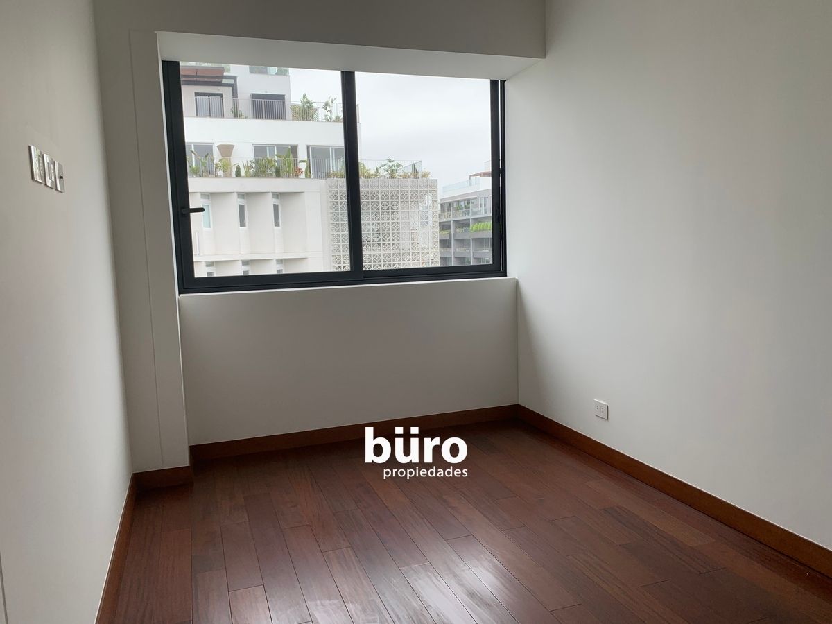 8 de 14: Primer Nivel: Dormitorio 2