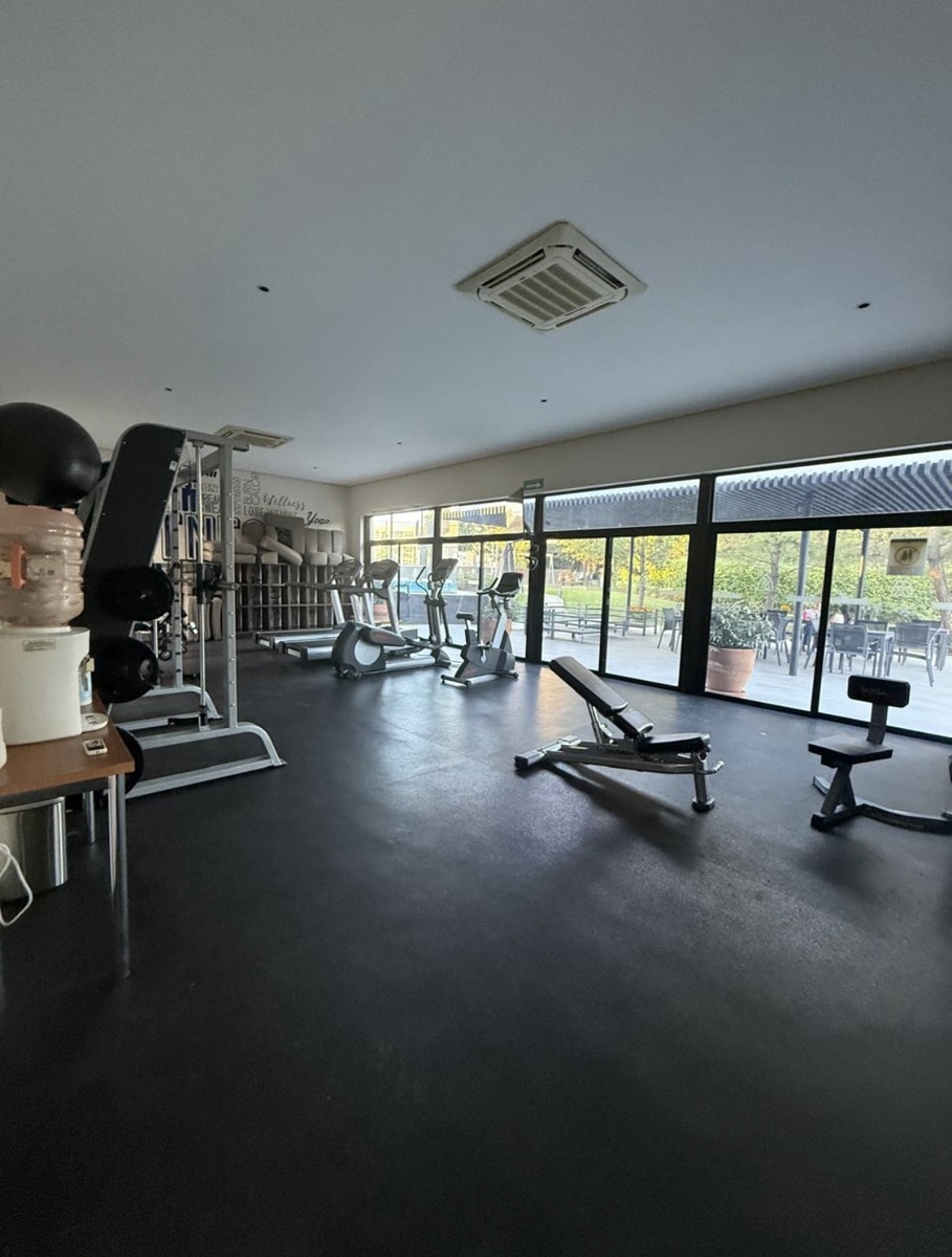 3 of 12: Terreno en venta en Puerta de Hierro Abadia Gym