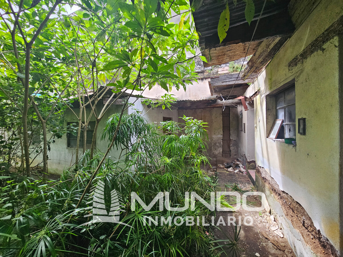 8 de 9: Casa para demolición