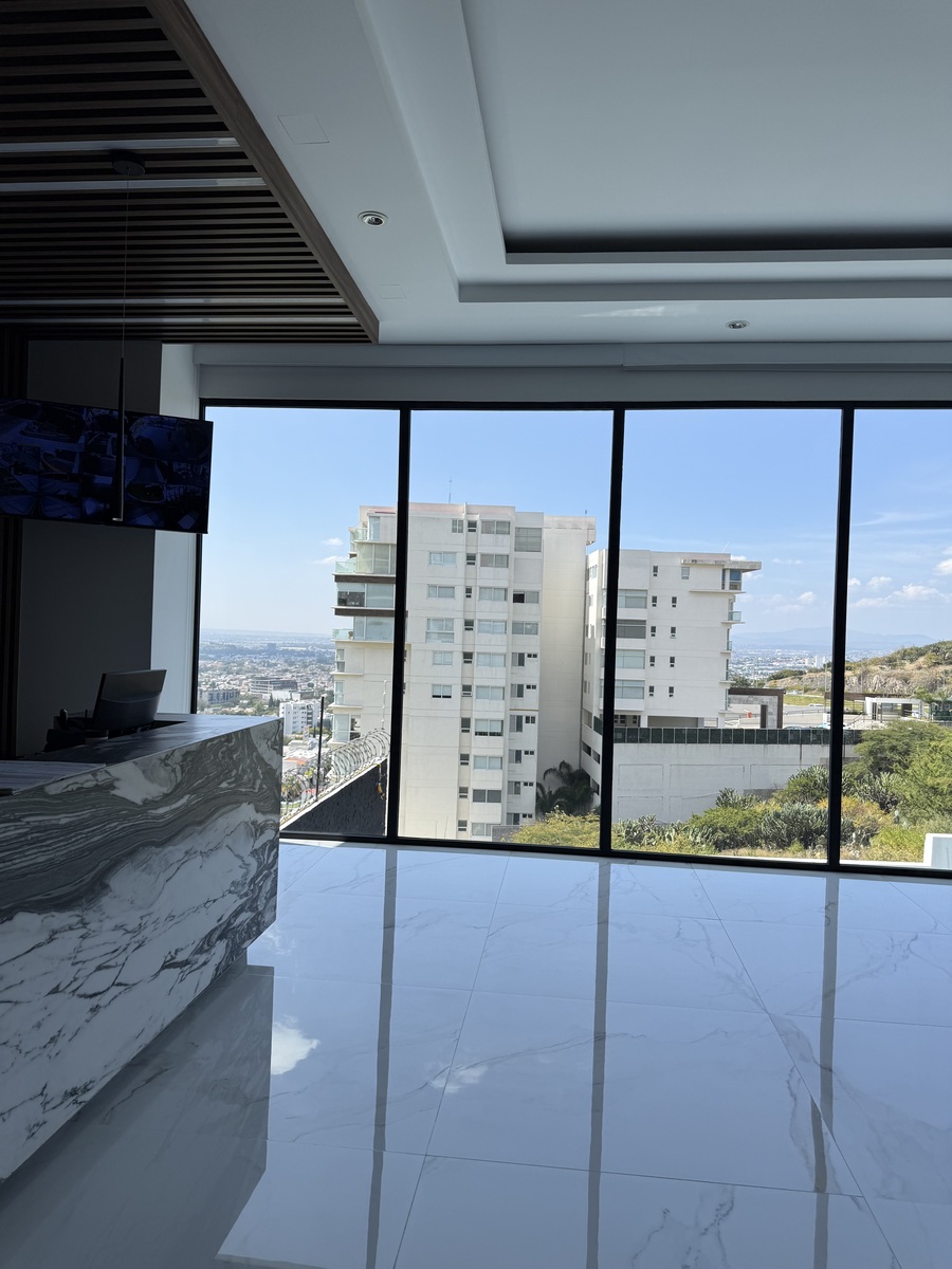 11 de 21: Lobby