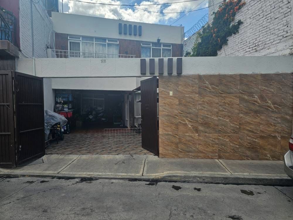 1 de 9