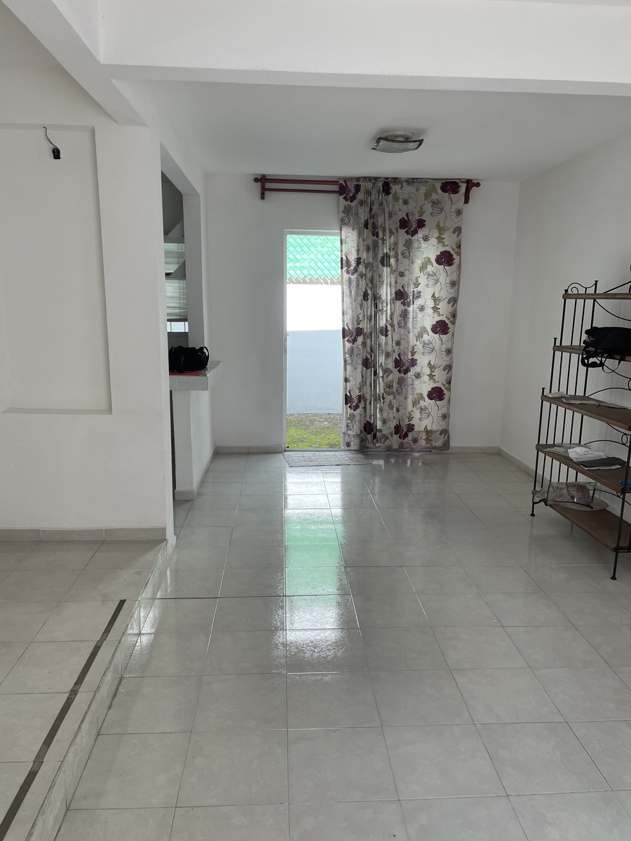 2 de 11: Área de sala comedor
