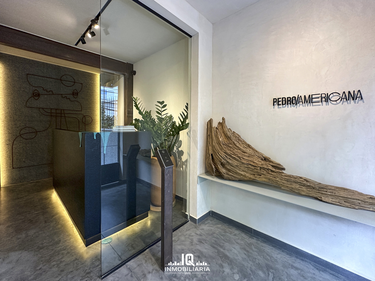 1 de 50: ENTRADA / RECEPCIÓN