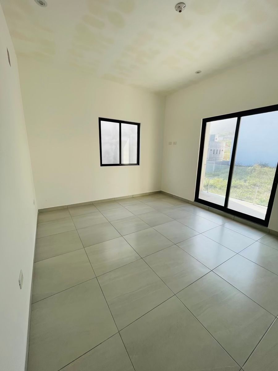 7 de 18: recamara principal con balcon