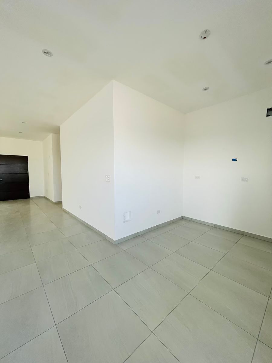 6 de 18: cocina y sala comedor