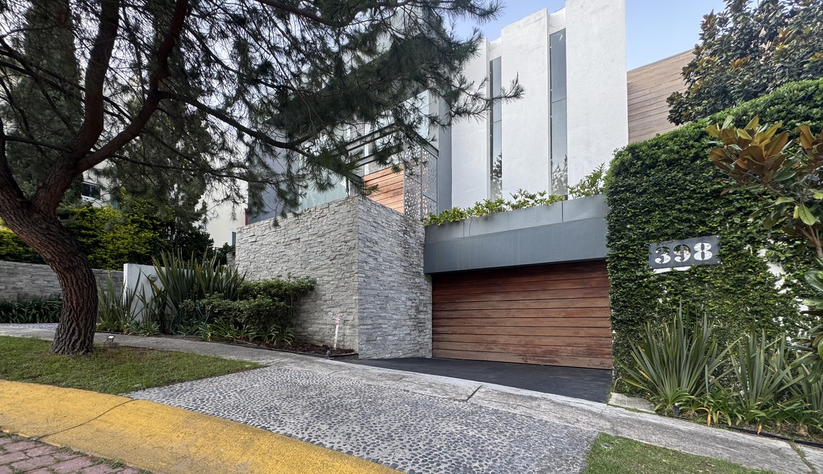 1 de 50: Casa en Venta en El Palomar