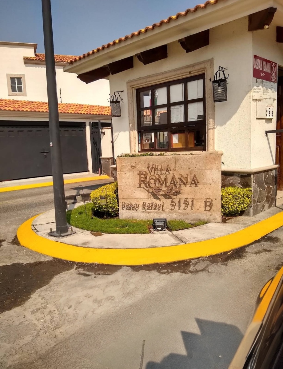 2 de 8