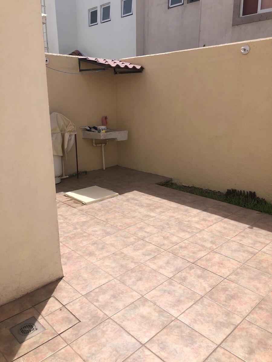 4 de 8