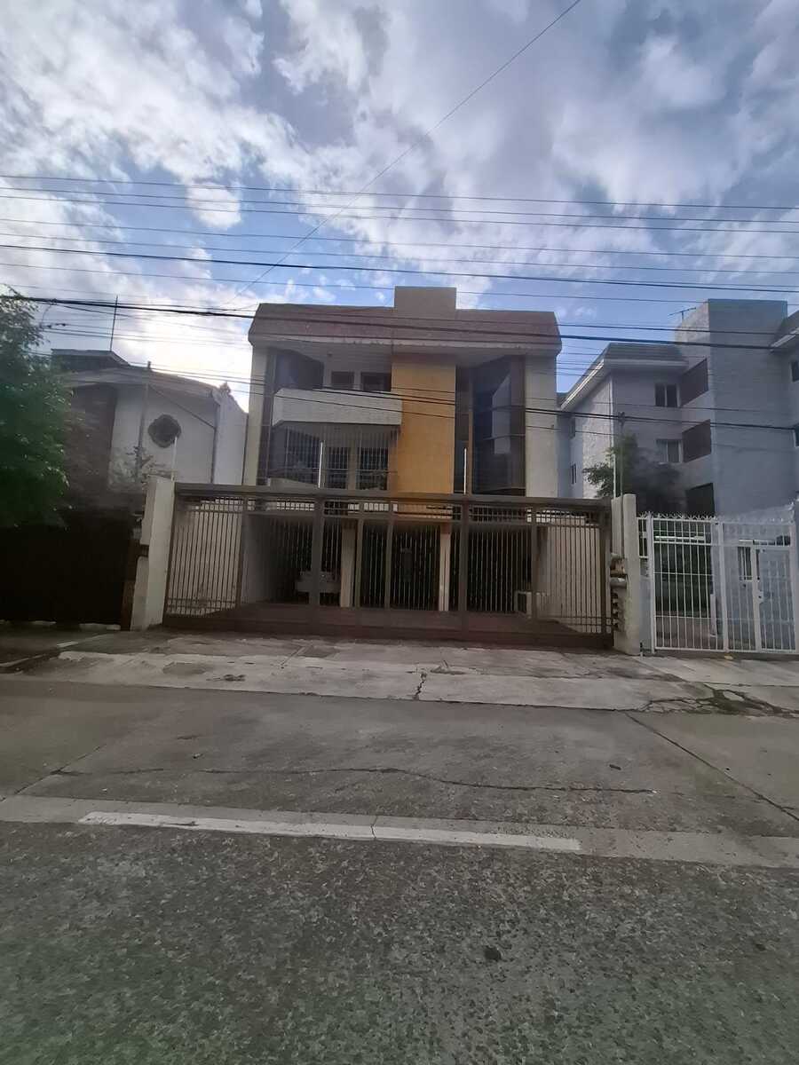 3 de 27