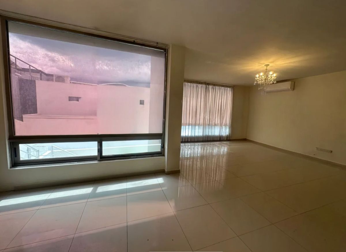 Casa em Colinas del Valle, Monterrey, foto 5 de 15
