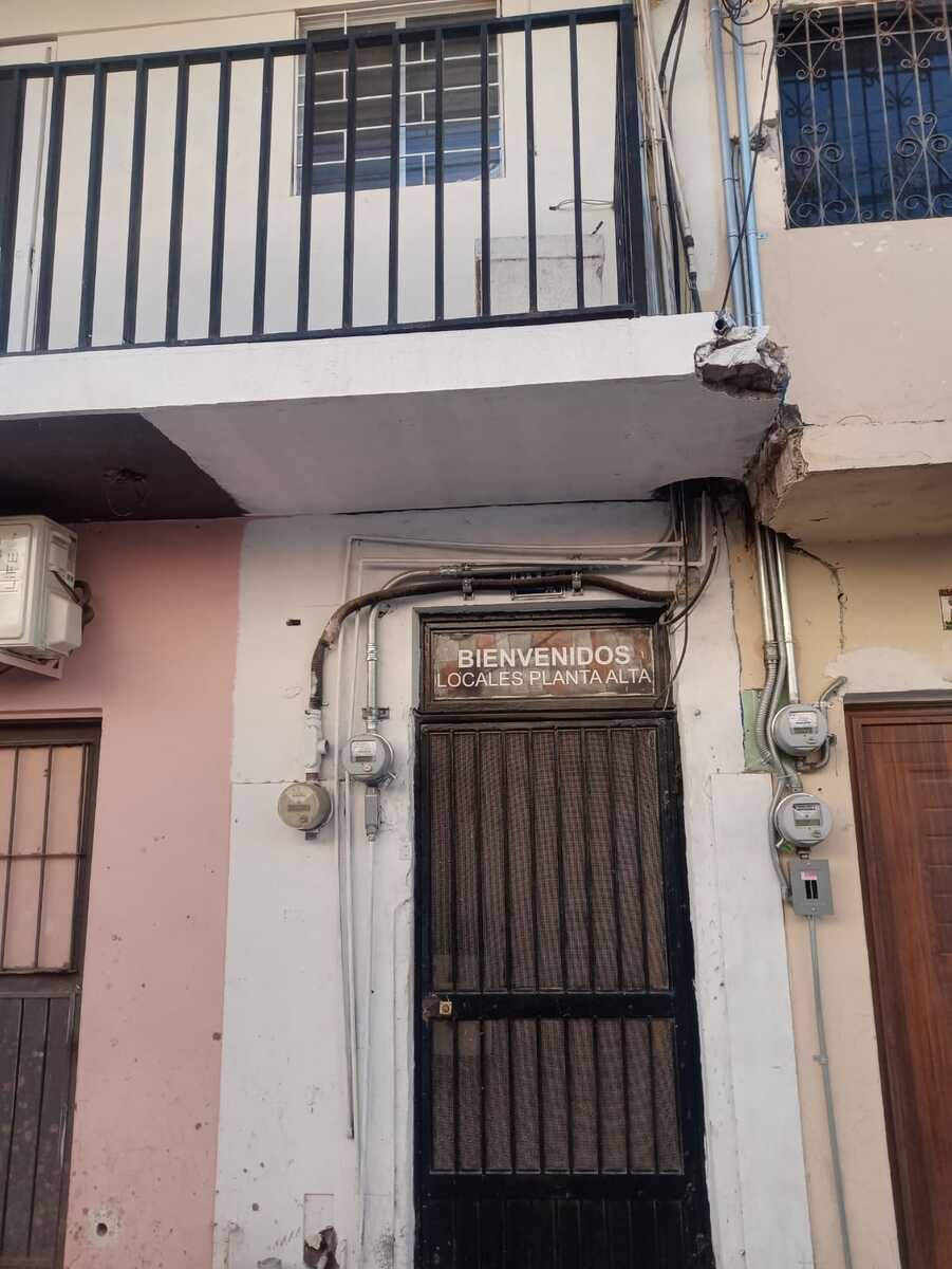 2 de 17