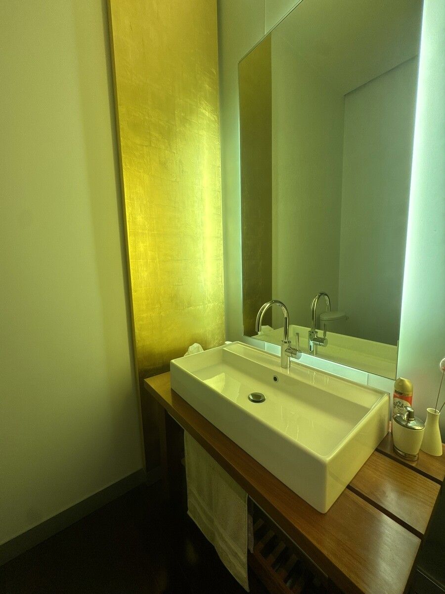 14 de 24: Baño Visitas