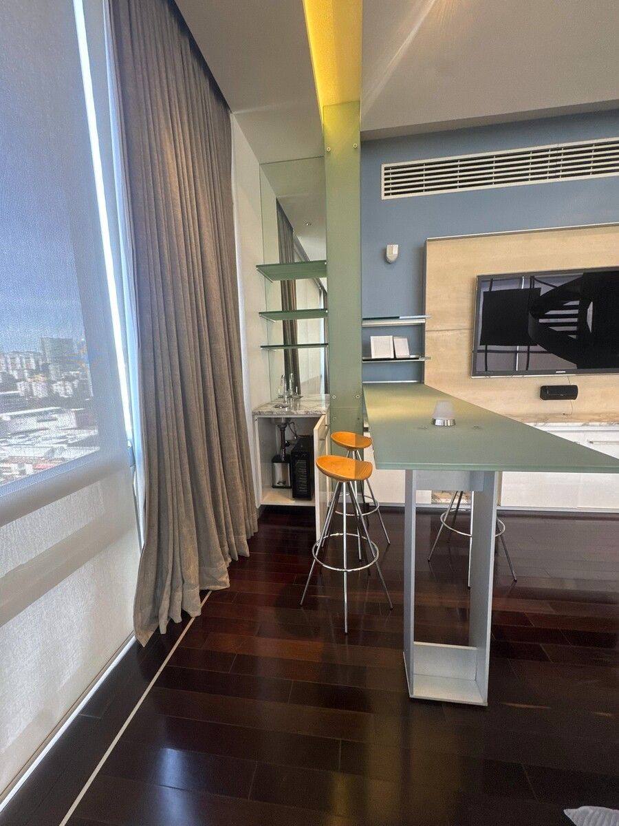 9 de 24: Barra del Bar