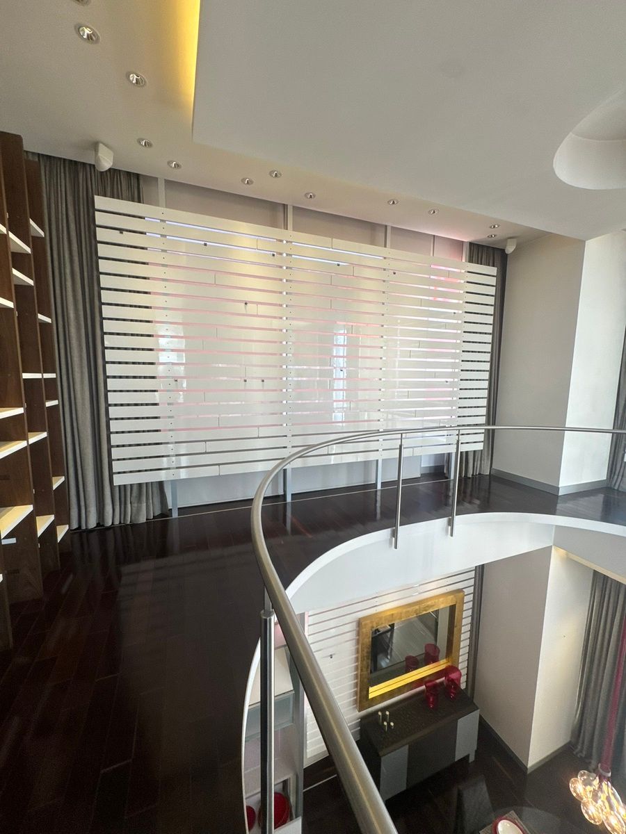 15 de 24: Galería Planta Alta