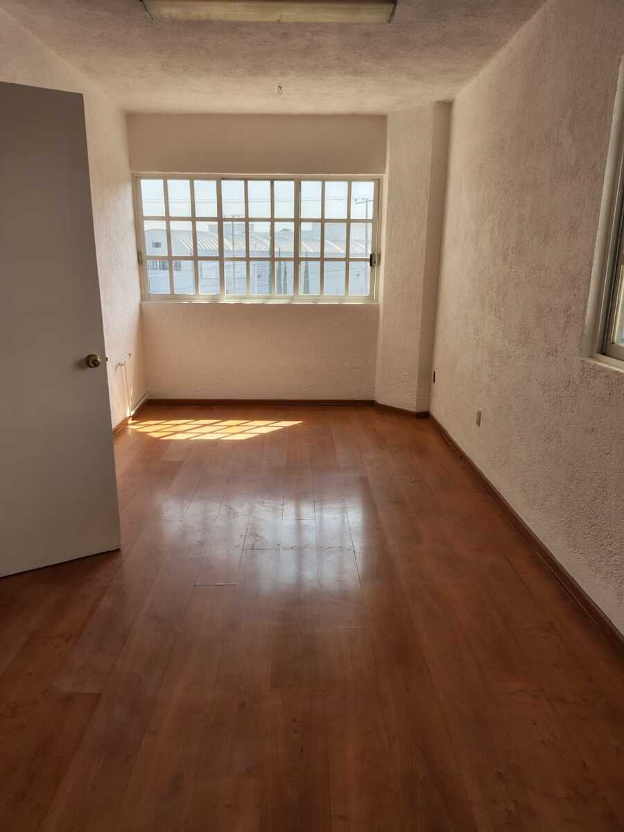 16 de 16: Renta nave 700 m2, Parque Bernardo Quintana, Querétaro