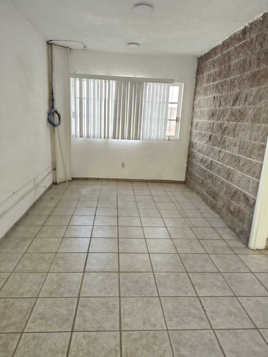 6 de 16: Renta nave 700 m2, Parque Bernardo Quintana, Querétaro