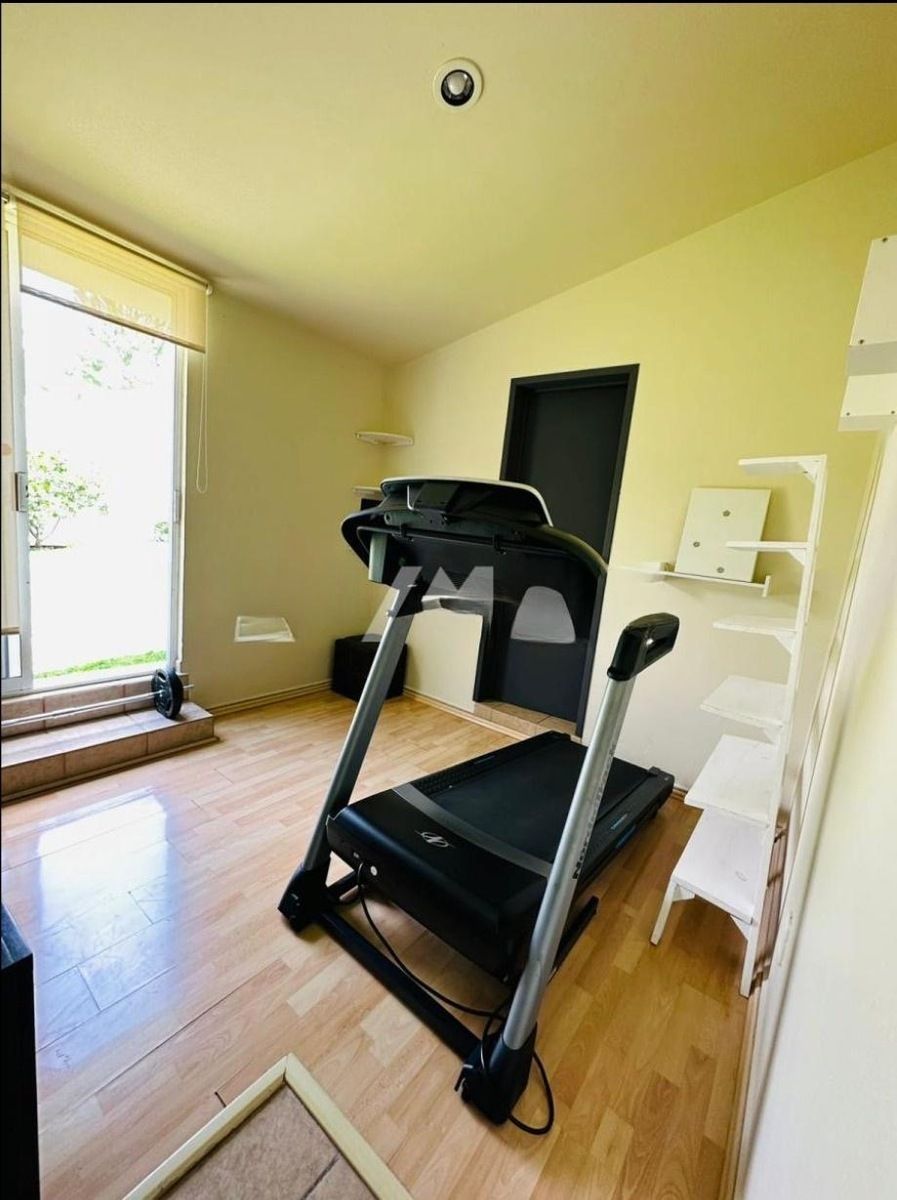 12 de 17: Cto multiusos con baño completo