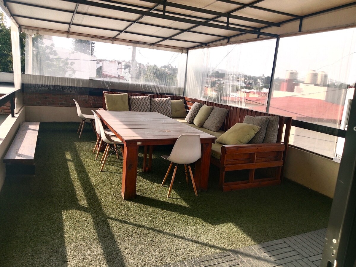 9 of 15: terraza oficina segundo piso