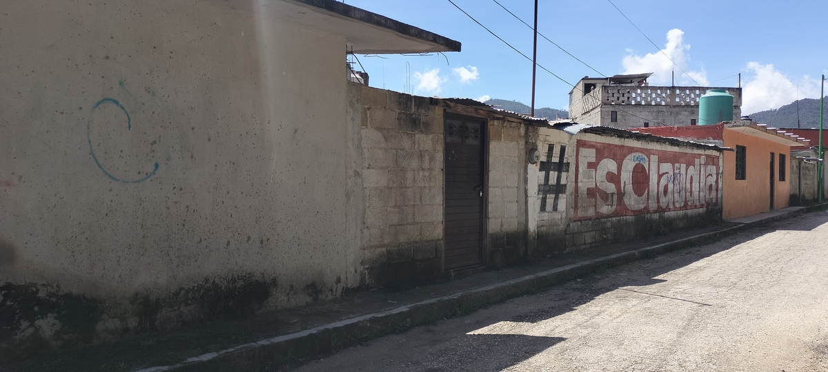 2 de 4