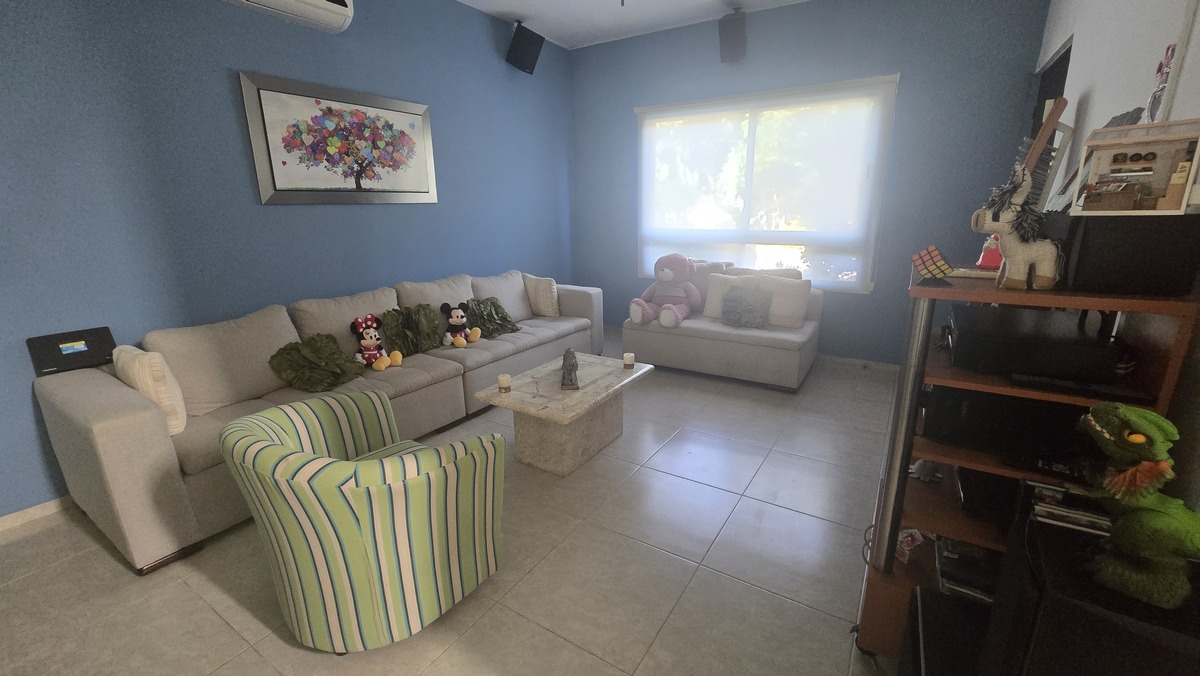 3 de 25