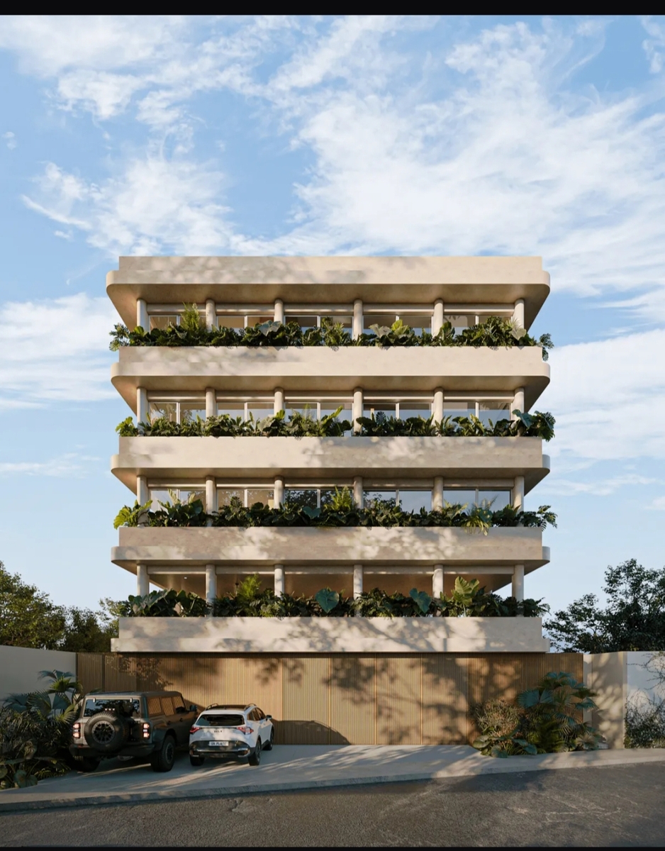 2 de 6: Edificio lateral