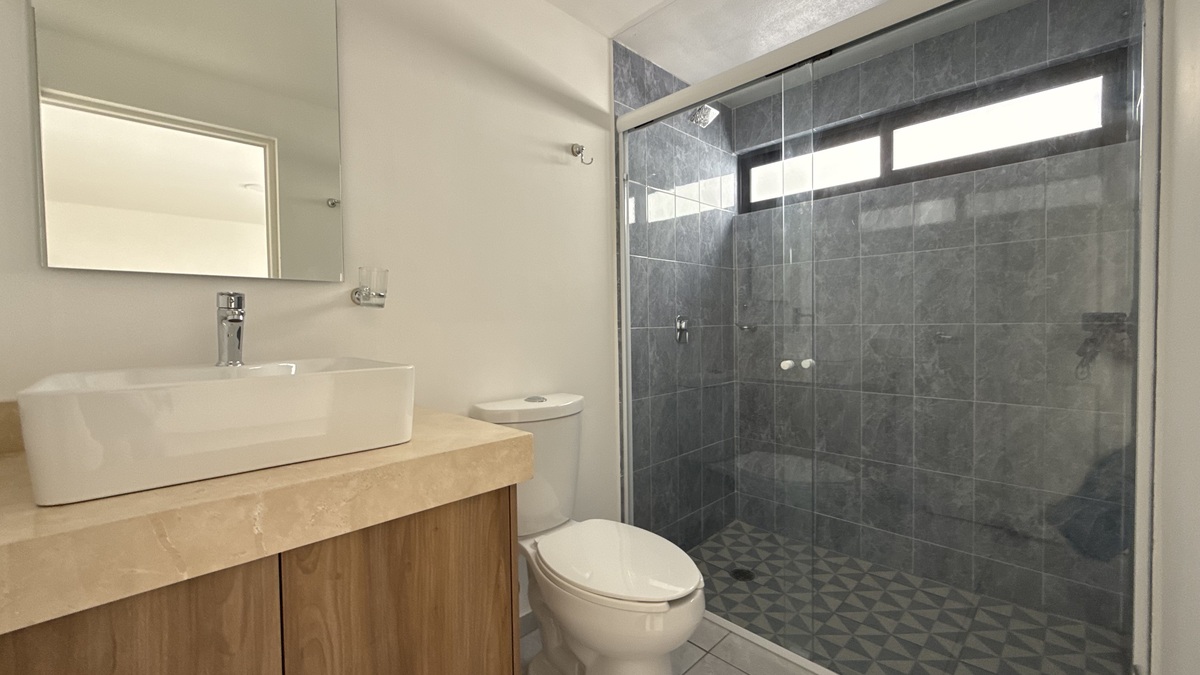 8 de 19: Baño Recámara principal