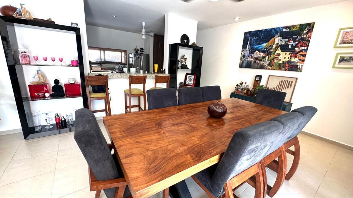 7 de 12: Comedor