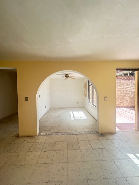 8 de 12
