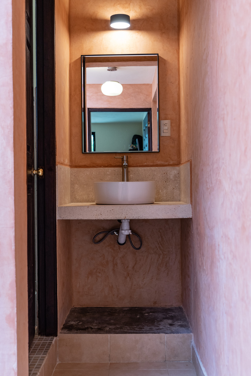 20 de 23: baño completo